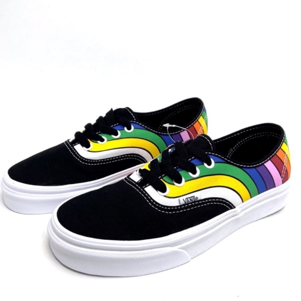 Vans Authentic Refract Rainbow Womens 7 Black